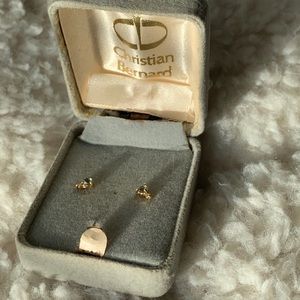 vintage christian bernard studs